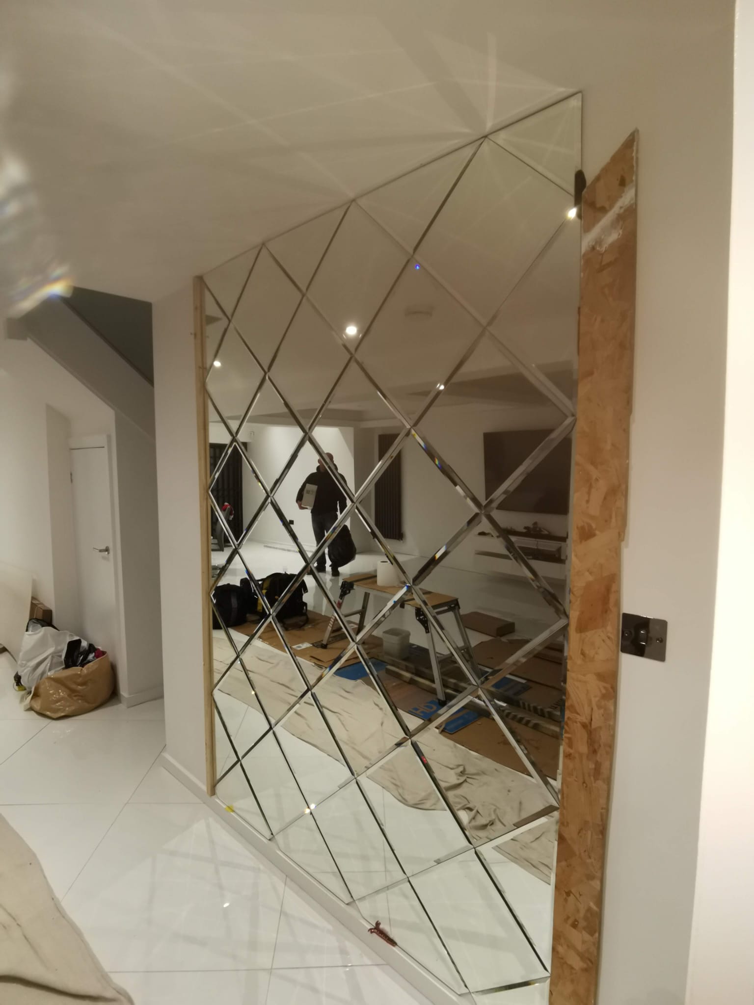 Glass balustrade for balcony safety, London